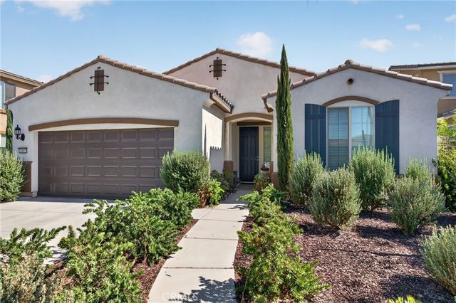 1065 Madera, Perris