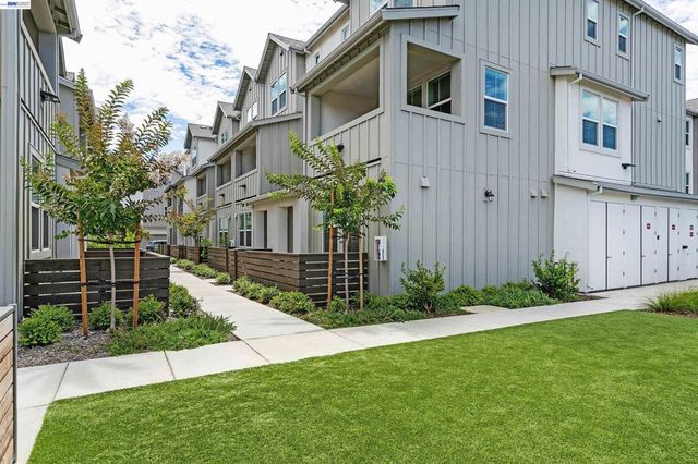 3702 Scribe Way, Castro Valley