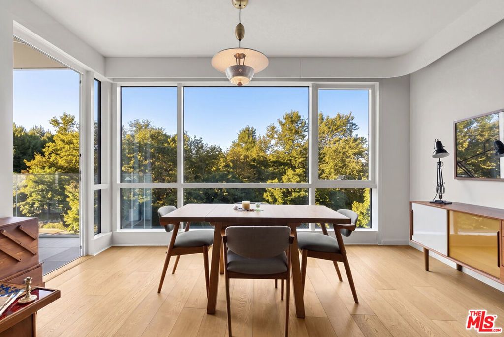 1705 Ocean Avenue # 311, Santa Monica
