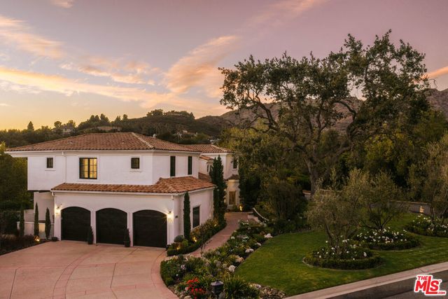 1285 Falling Star Avenue, Westlake Village