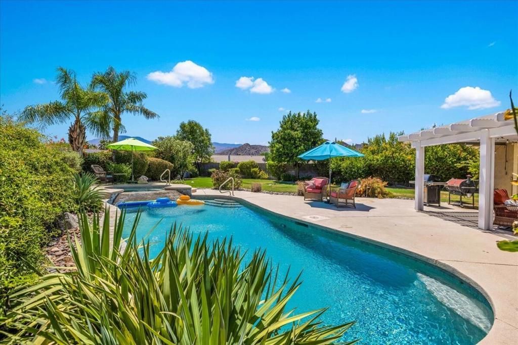 45400 Ashwood Court, La Quinta