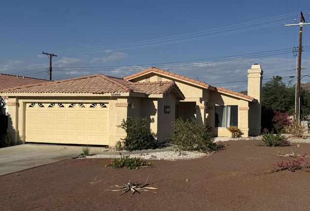52990 Avenida Obregon, La Quinta