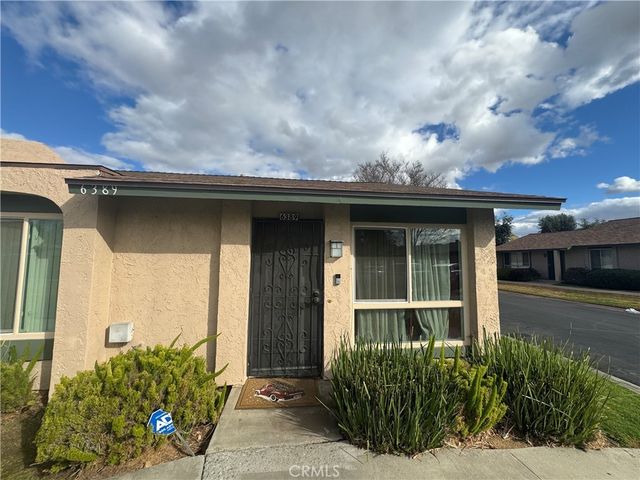 6389 Del Mar Way, Riverside
