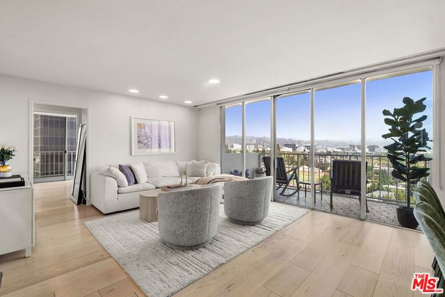 2160 Century Parkway # 702, Los Angeles