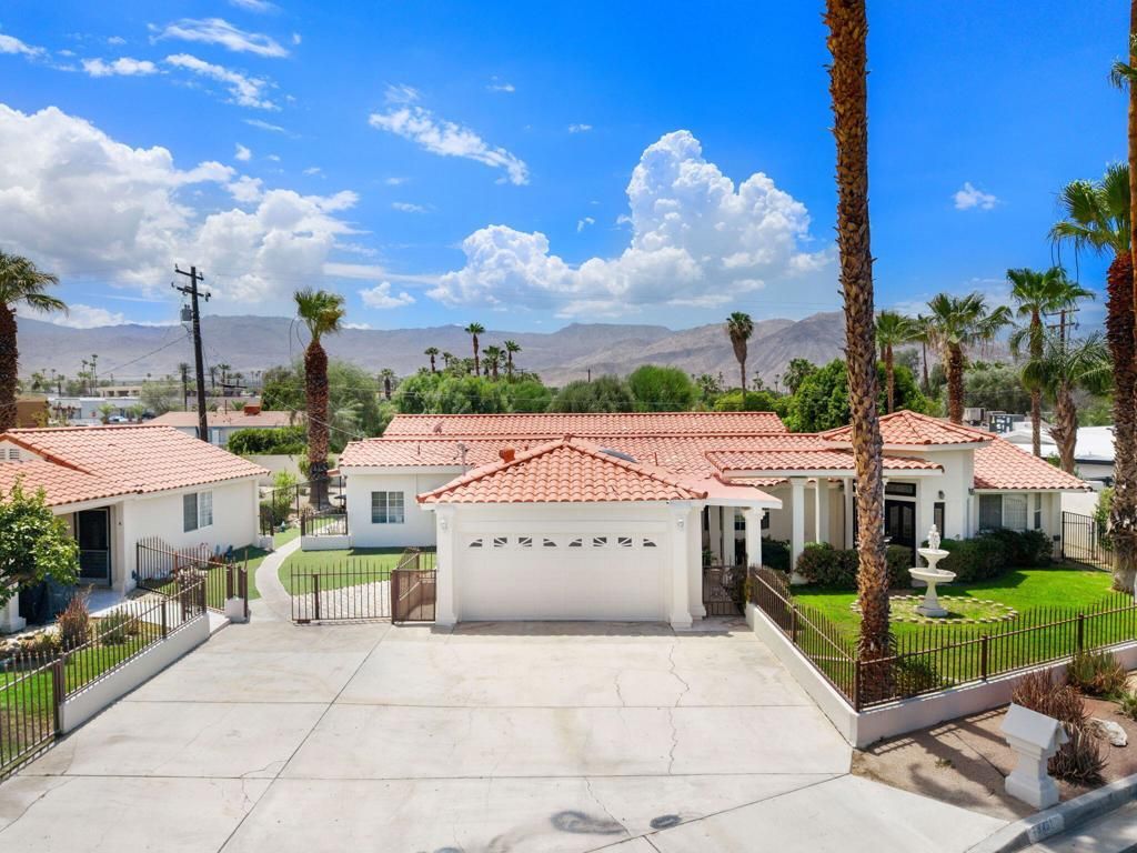 74431 De Anza Way, Palm Desert
