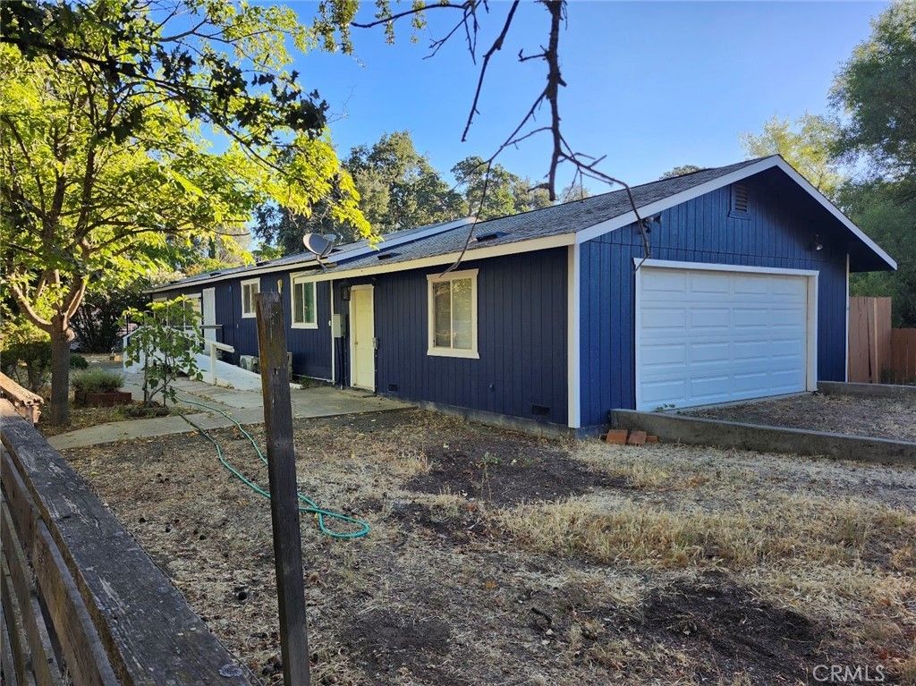 3770 Oakland Avenue, Clearlake