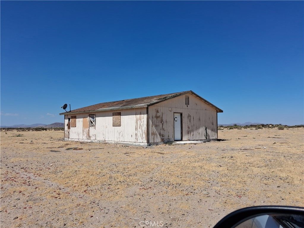 34115 Mountain View, Hinkley