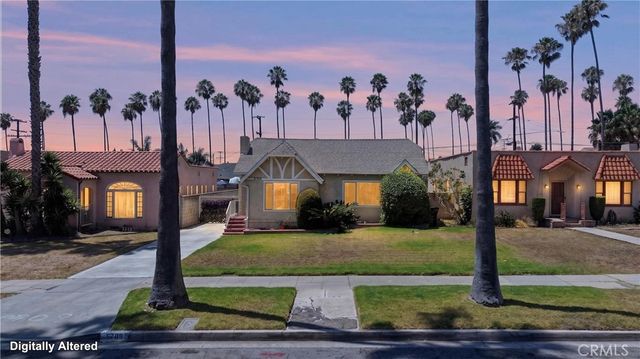 5709 S Harcourt, Los Angeles