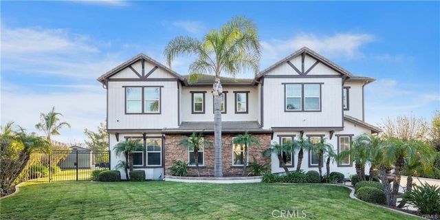 290 Cross Rail, Norco