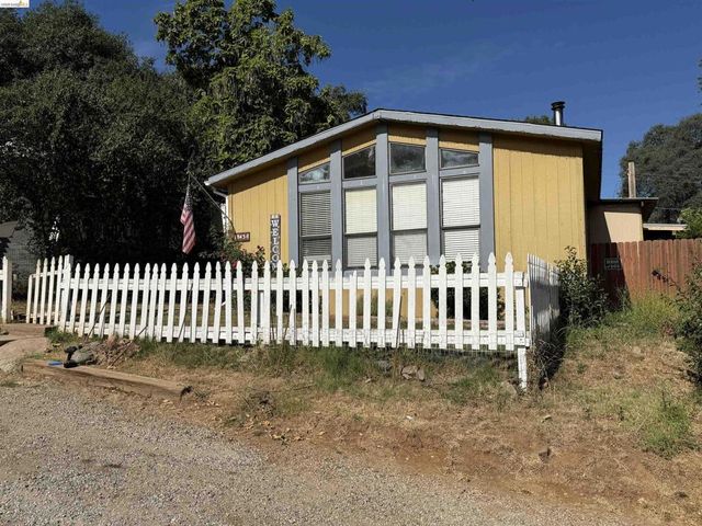 18438 Carter St, Tuolumne