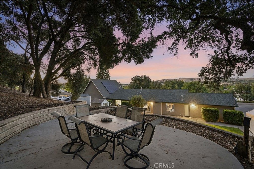 4250 Traffic Way, Atascadero