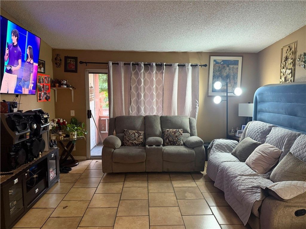12601 Van Nuys # 231, Pacoima