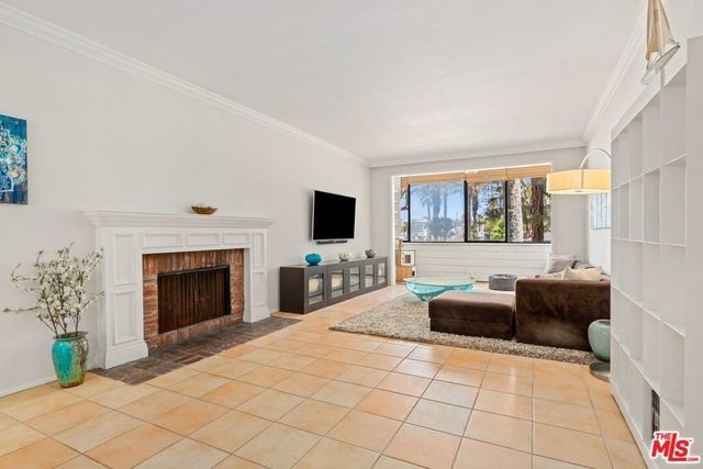 310 Tahiti Way # 103, Marina Del Rey