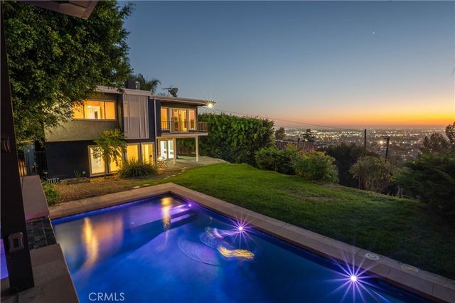 14001 Summit, Whittier