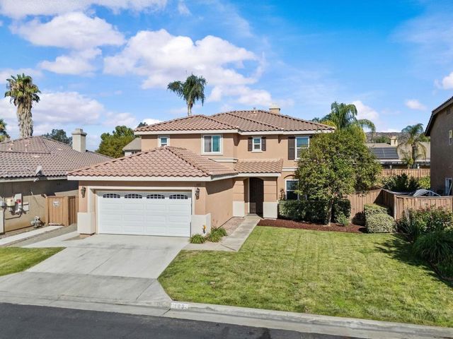 183 La Amistad Way, Hemet