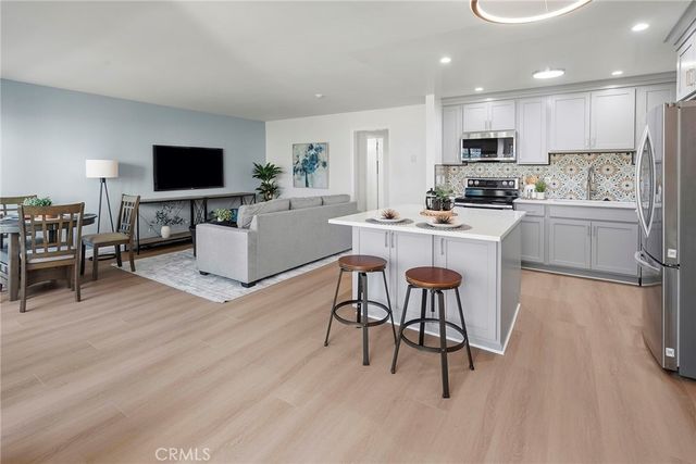 611 S Prospect Avenue # 103, Redondo Beach
