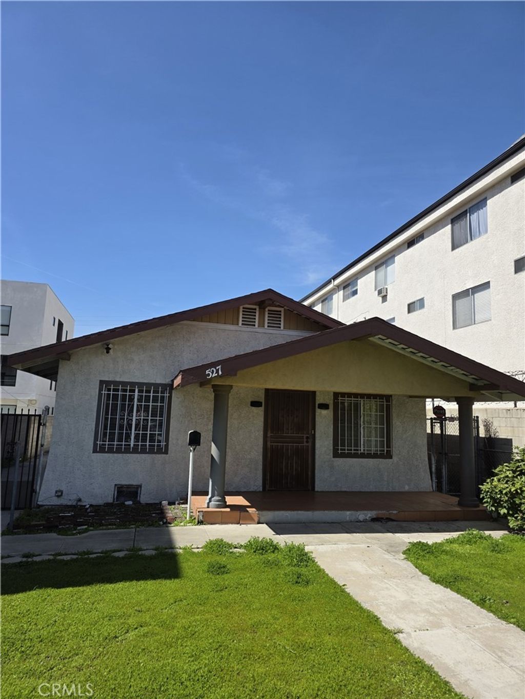 527 N Hobart, Los Angeles