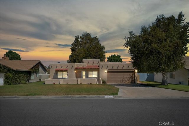 18440 Mountain Meadows Drive, Victorville