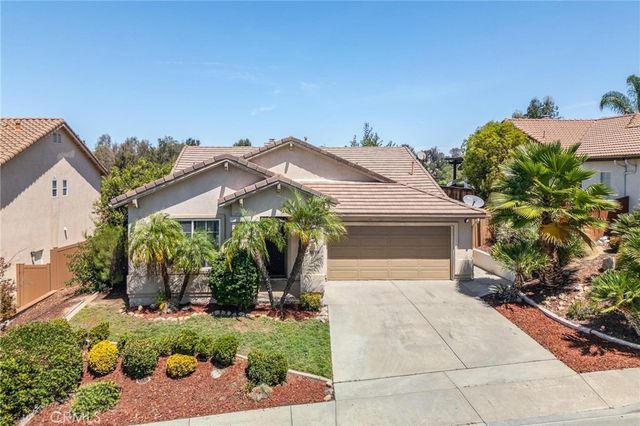 30780 Point Woods Court, Temecula