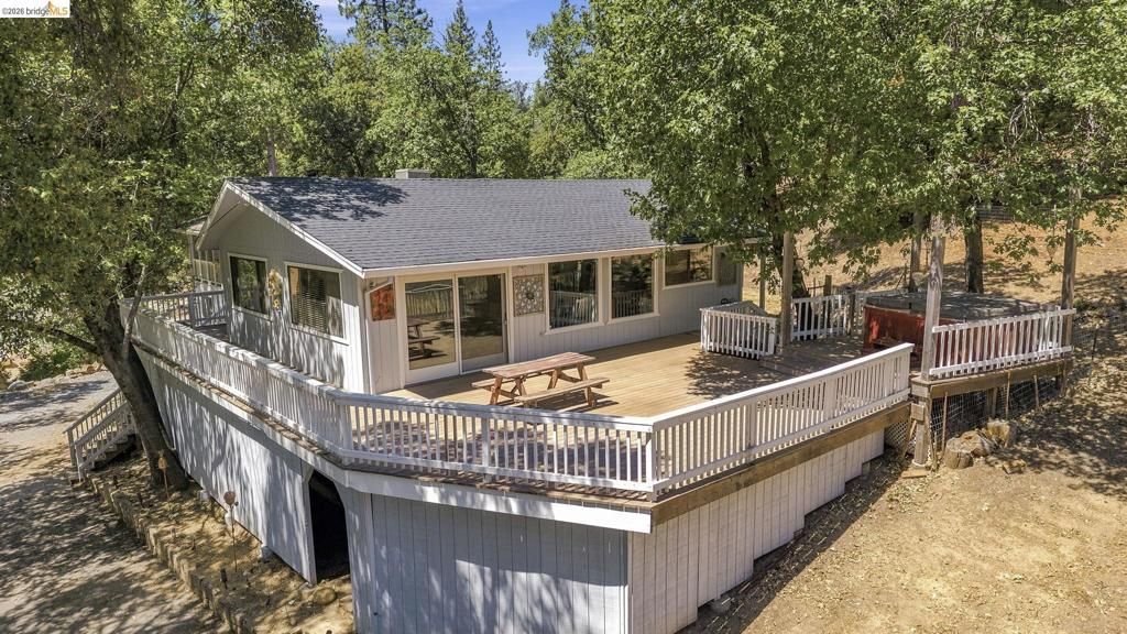 22148 Crystal Falls Dr. West, Sonora