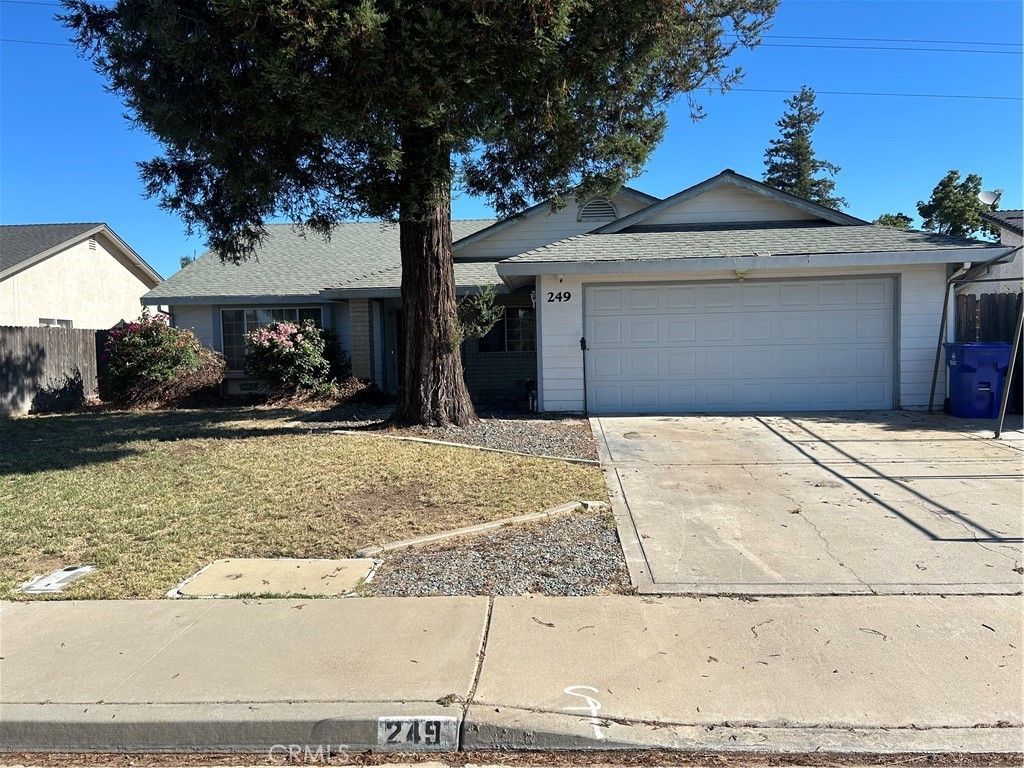 249 Live Oak, Atwater