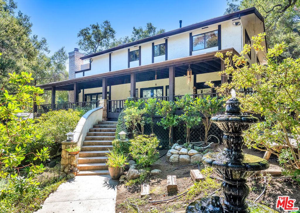 805 Malibu Meadows Drive, Calabasas