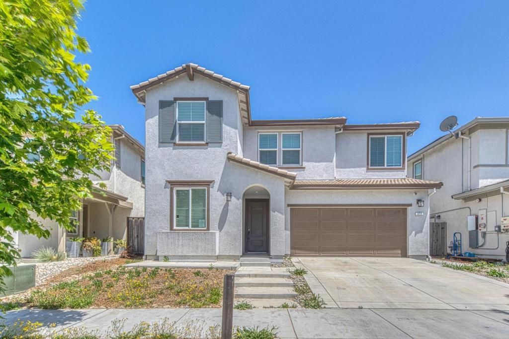 271 Lamplighter Lane, Hollister
