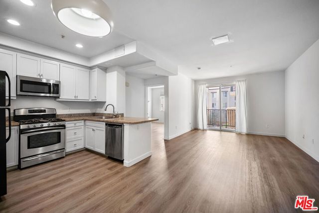 360 W Avenue 26 # 314, Los Angeles
