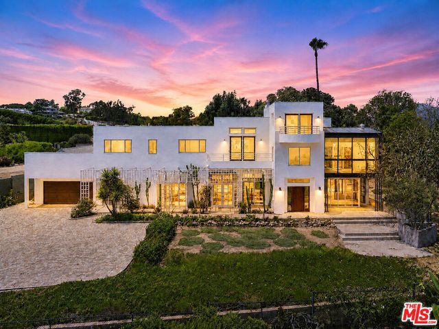 29035 Cliffside Drive, Malibu