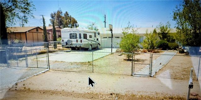 14150 Emerald, Victorville