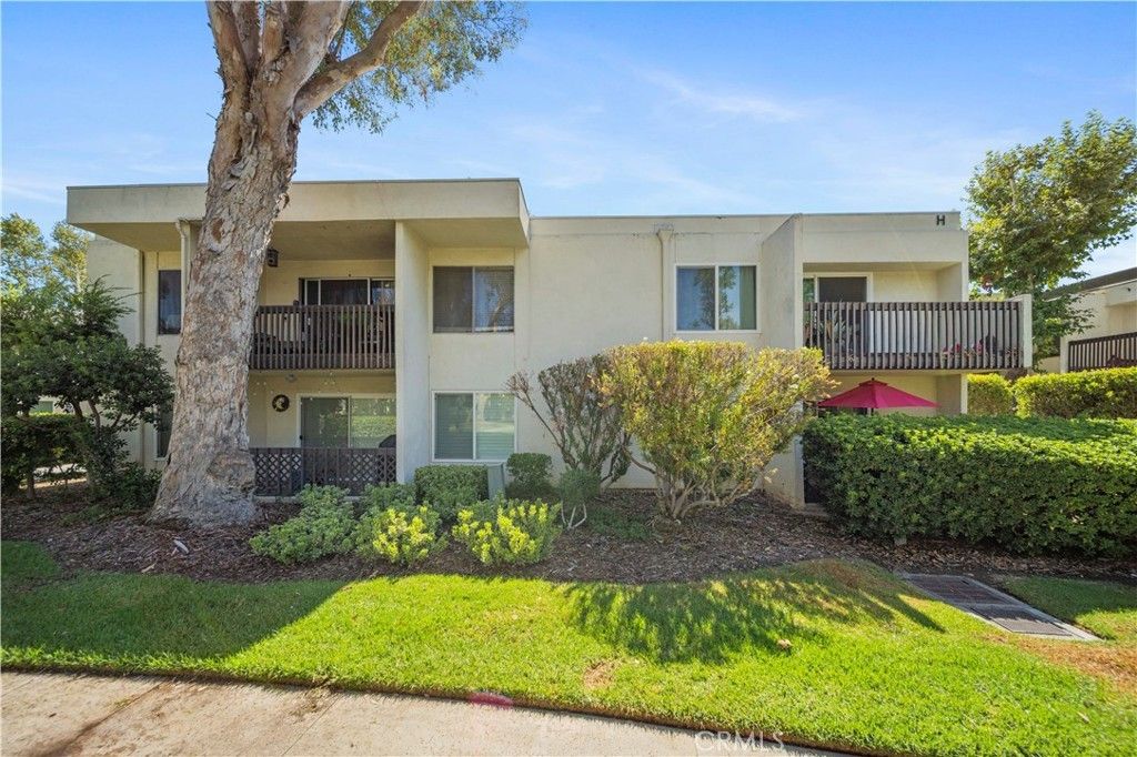 23515 Lyons # 261, Valencia