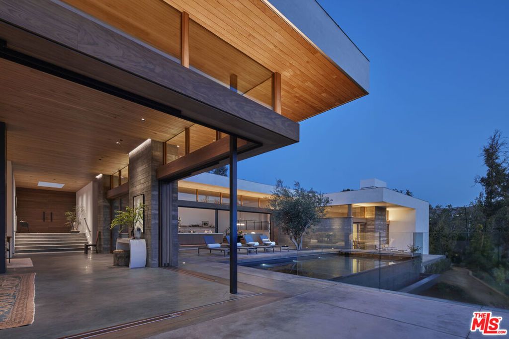 6708 Wildlife Road, Malibu