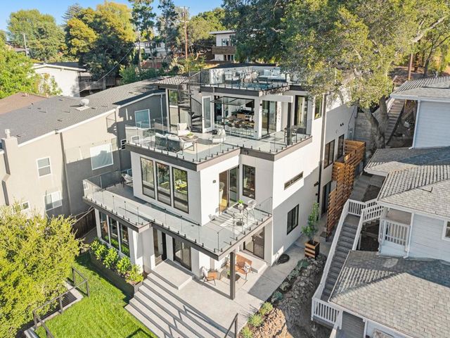 3724 Laurel Way, Redwood City