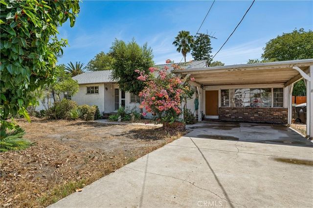 8557 Remick, Los Angeles
