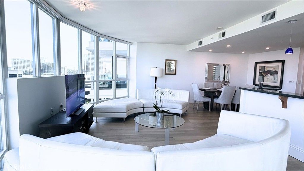 3141 Michelson # 808, Irvine