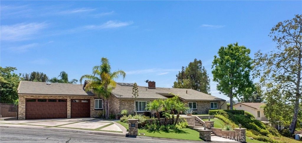 375 S Via Montanera, Anaheim Hills