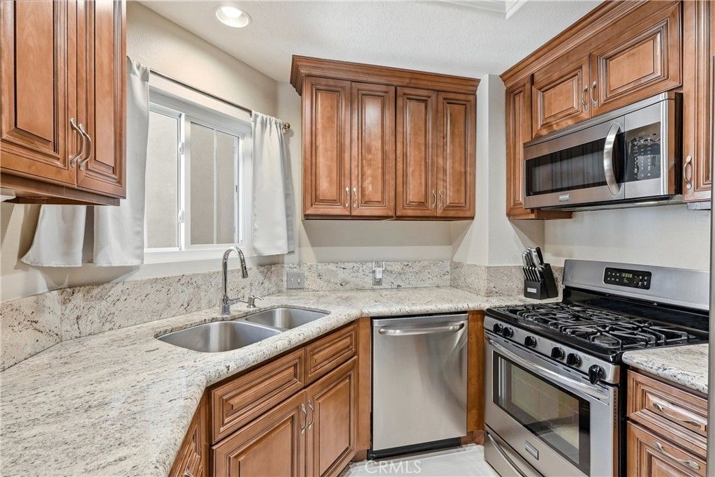 7 Timbre, Rancho Santa Margarita