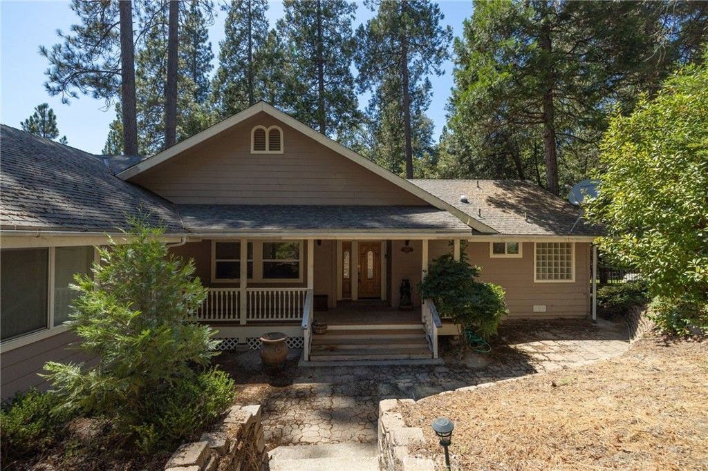 39964 N Cedar Vista, Bass Lake