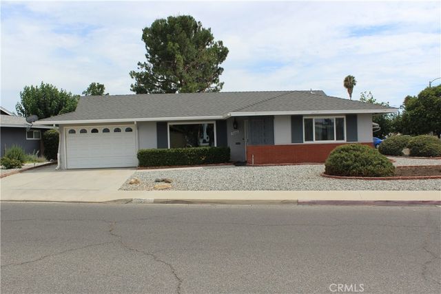 1661 W Wesley Place, Hemet
