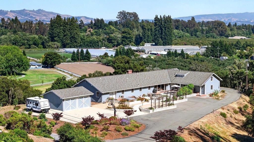 75 Skylark Lane, Watsonville