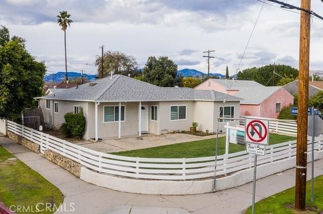12955 Montague, Los Angeles