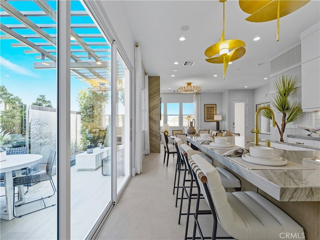 2445 Liv Way, Montebello