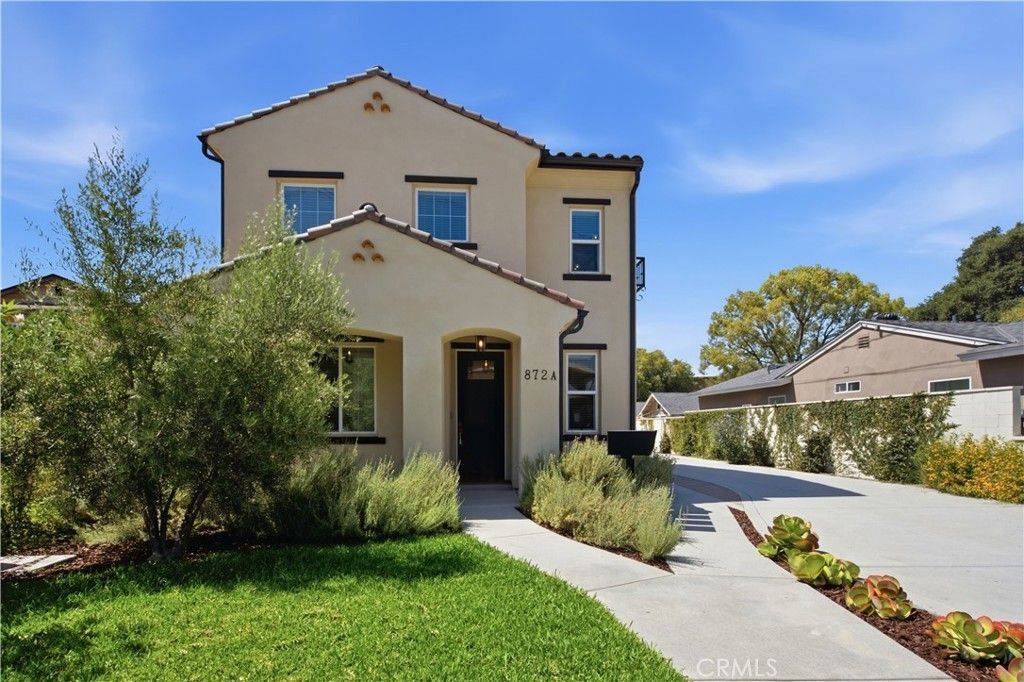 872 W Walnut Avenue # A, Monrovia