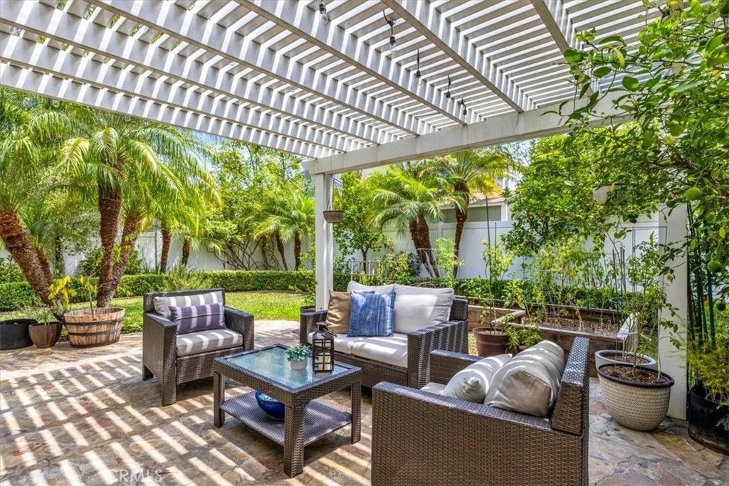 16 Pineoak, Aliso Viejo