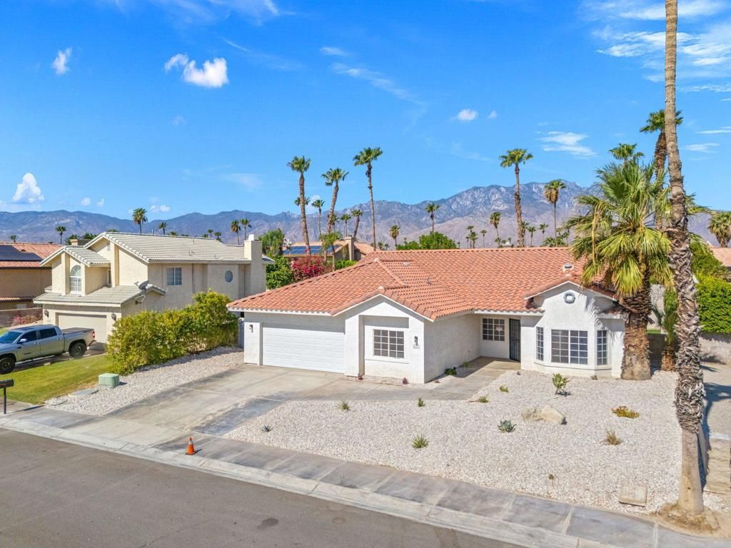 28091 Horizon Road, Cathedral City