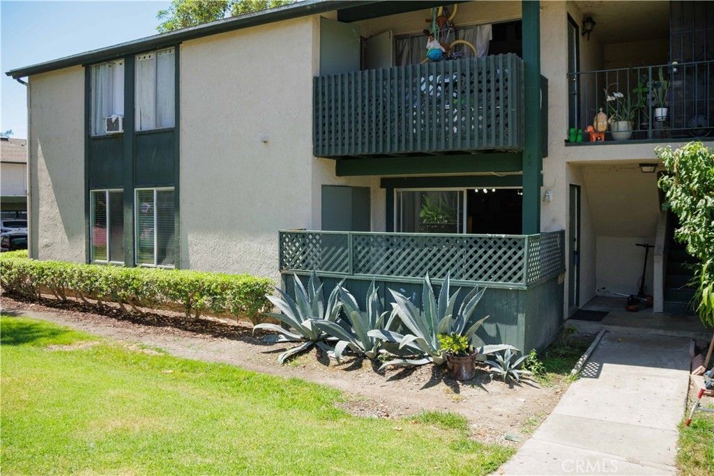 23266 Orange # 1, Lake Forest