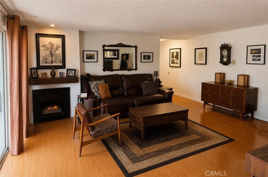8163 Redlands # 39, Playa Del Rey