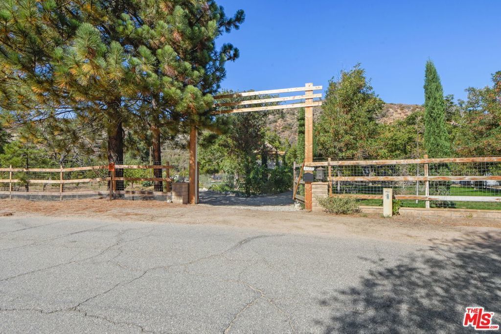 27235 Pine Canyon Road, Lake Hughes