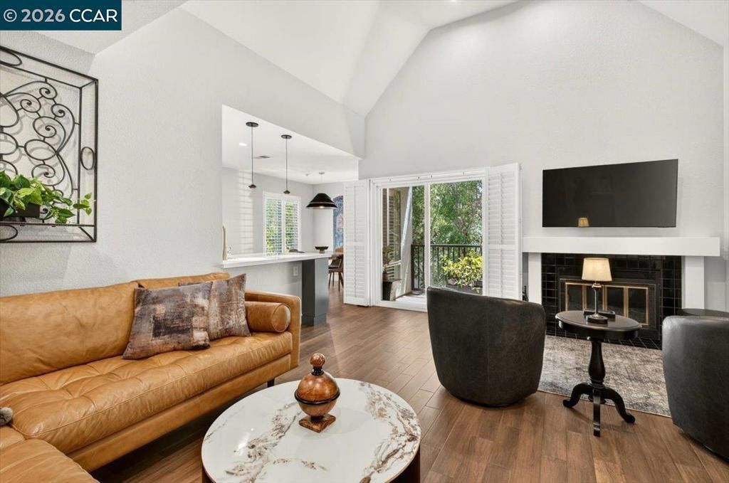 3183 Wayside Plz # 311, Walnut Creek