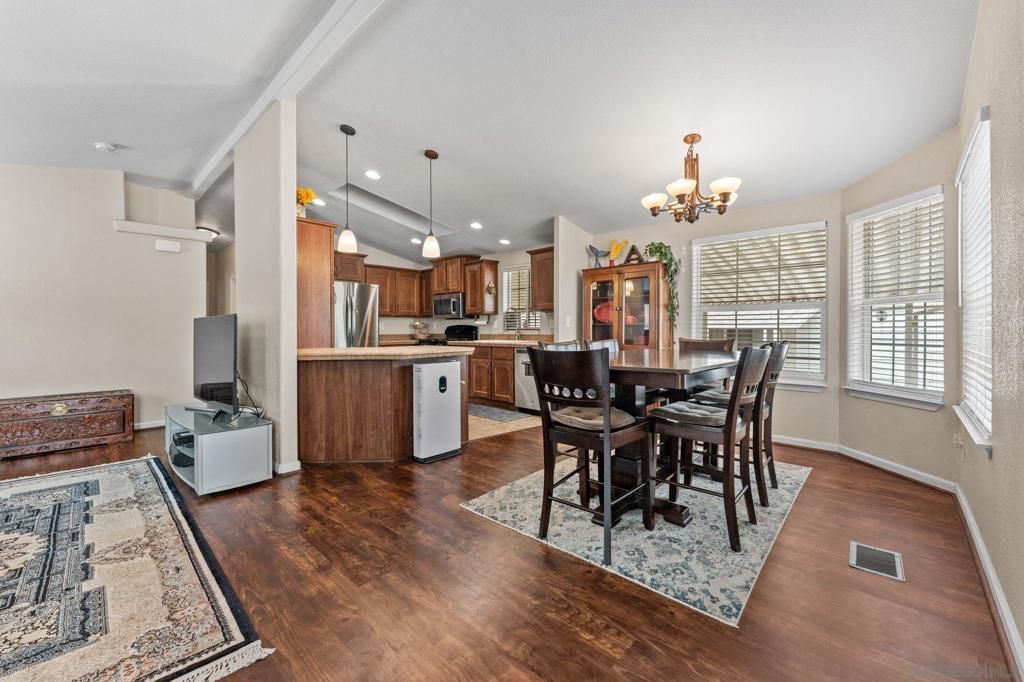 9395 Harritt # Spc 215, Lakeside